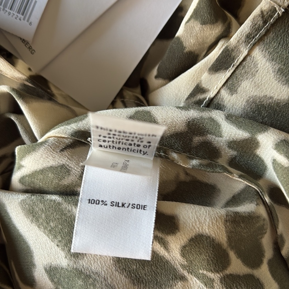 Diane von Furstenberg Prita Animal Print Silk Shirt Dress Green NWT Sz 2 - Picture 11 of 12